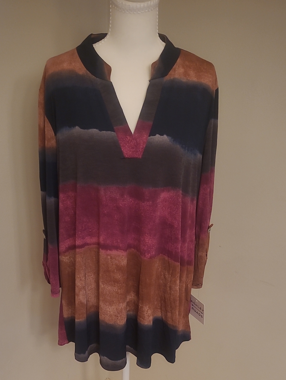 Honeyme Curvy Gabby Tunic XL.  NWT